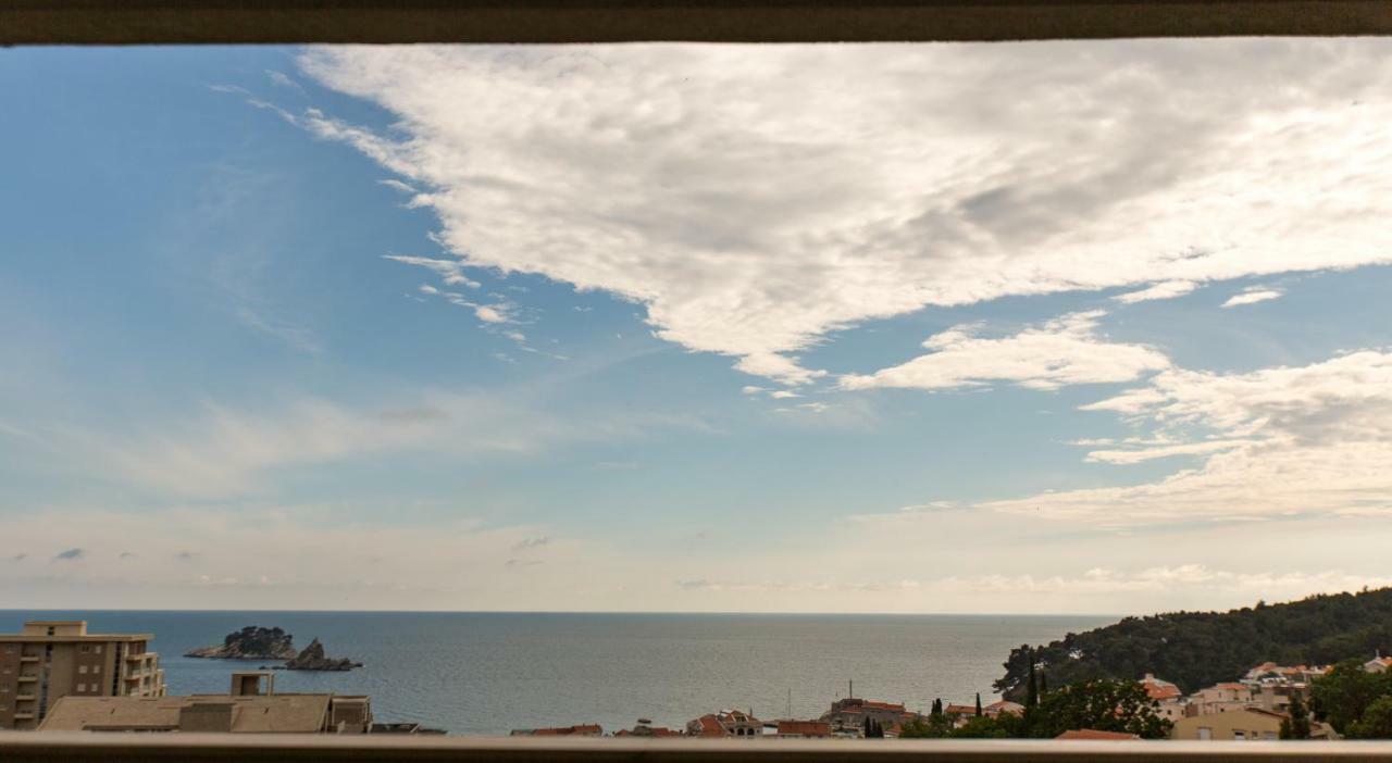 Apartment Green House Petrovac Buitenkant foto